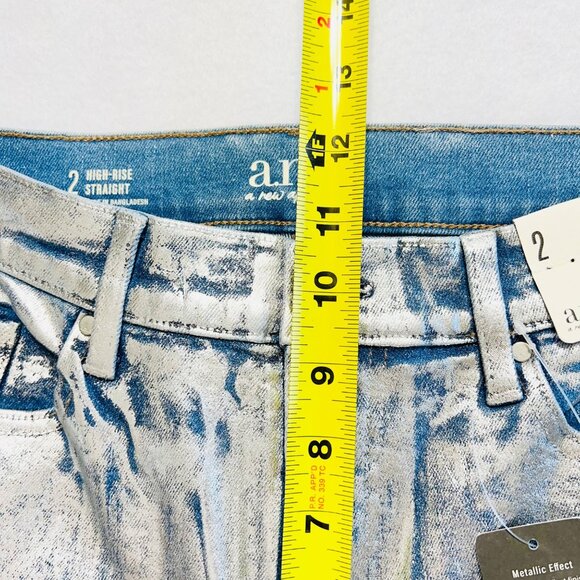 a.n.a. Women's High-Rise Straight Stretch Metallic Effect Silver Jeans Sz 2 NWT - Picture 9 of 15